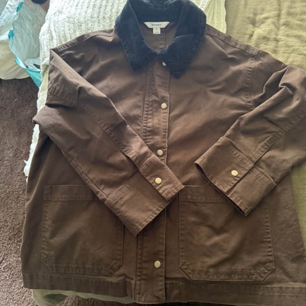 Viral Old Navy Brown Barn Jacket with Black Collar